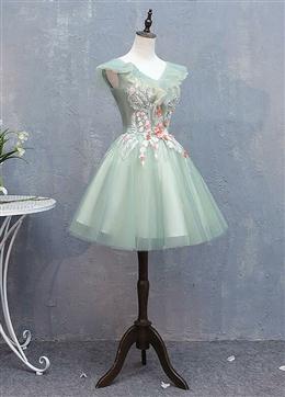 Picture of Lovely Short Tulle V-neckline with Flower Lace Party Dresses Homecoming Dresses, Short Formal Dress